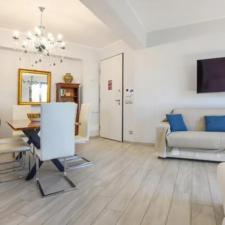 Beautiful Apartment In Gioiosa Marea With Wifi Apartment *