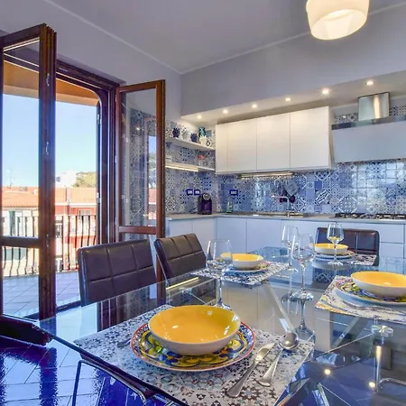 Beautiful Apartment In Gioiosa Marea With Wifi * Gioiosa Marea